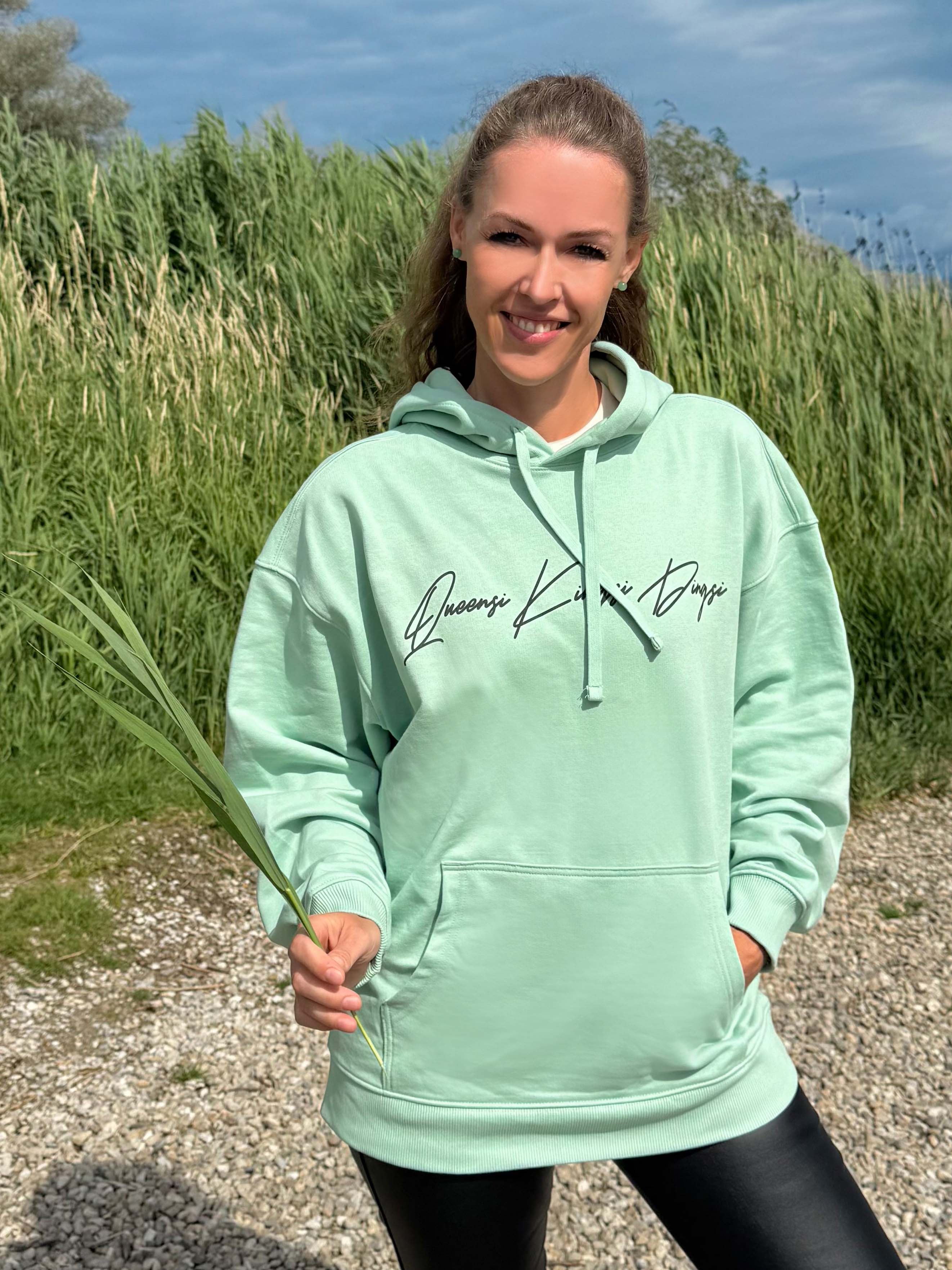 Schriftzug QKD - Organic Oversize Hoodie